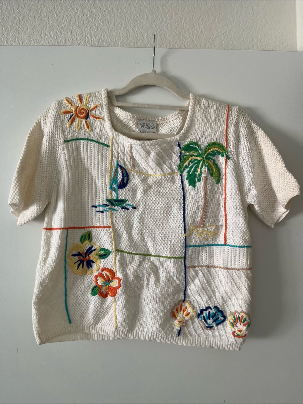 Vintage Koret Cream Embroidered Tropical Knit Top